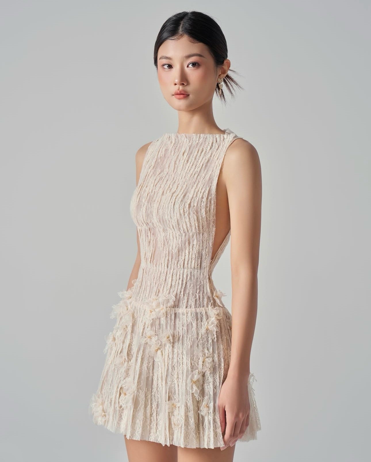 21Six | Sleeveless Pleated Striped Artisan Dress